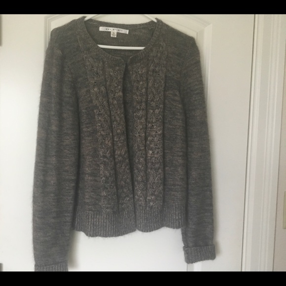 Sweater - Picture 2 of 3